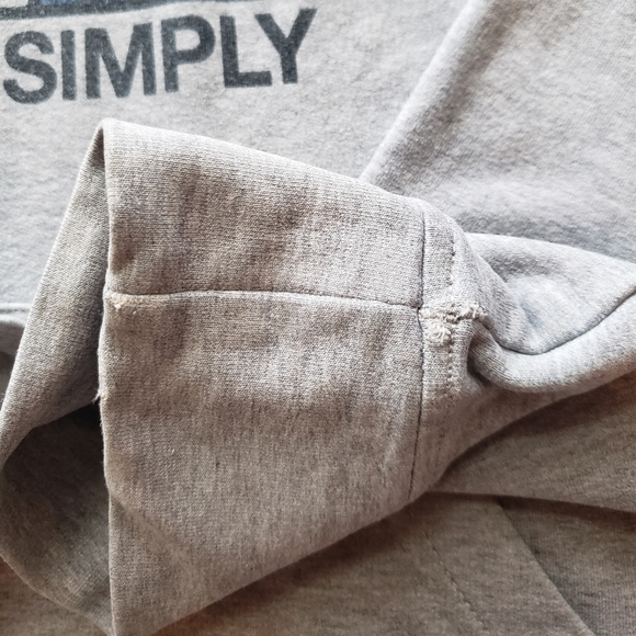 Patagonia Pullover Hoodie - Picture 10 of 11